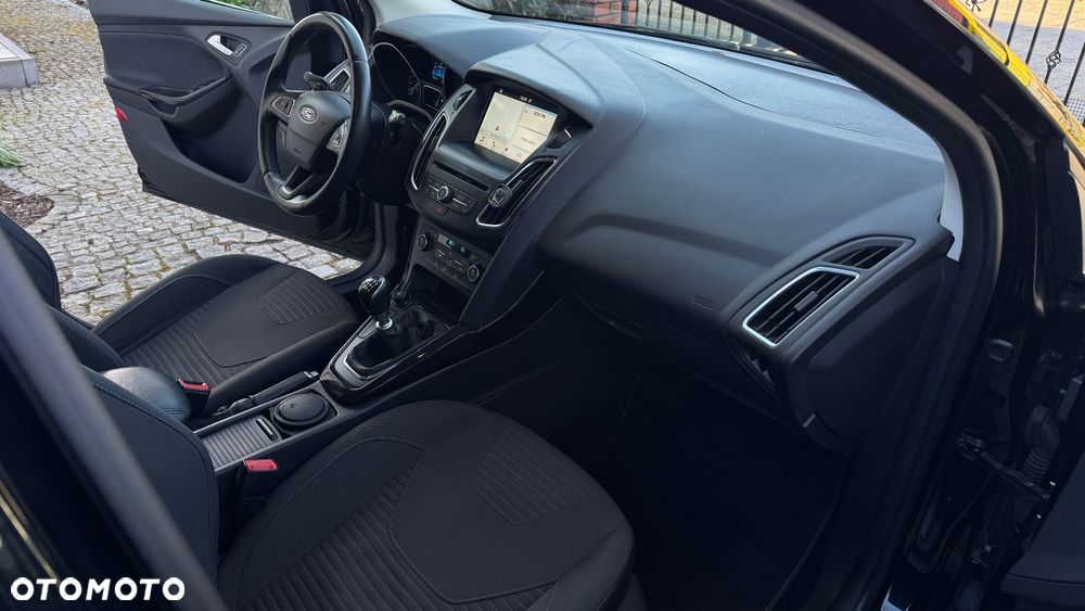 Ford Focus 1.0 EcoBoost Edition - 21