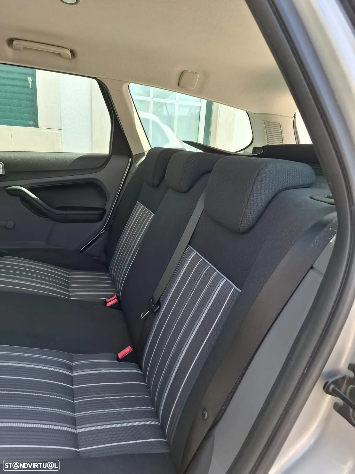 Ford Focus SW 1.6 TDCi Titanium - 6