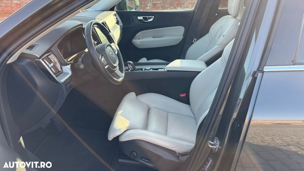 Volvo XC 60 T8 Twin Engine AWD Inscription - 6