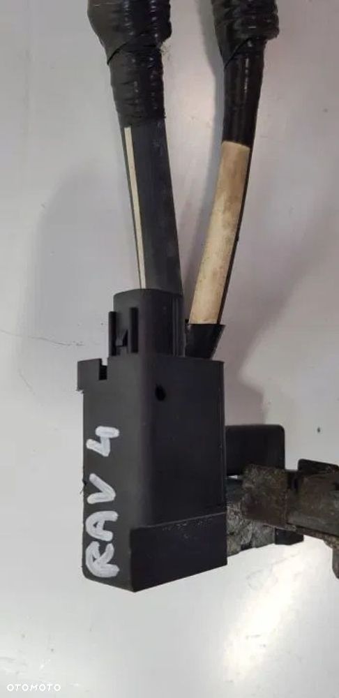 KLEMA MINUSOWA AKUMULATORA RAV4 III 8212342130 - 3