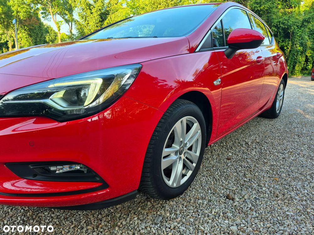 Opel Astra 1.4 Turbo Innovation - 11