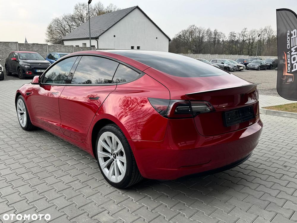 Tesla Model 3 - 11