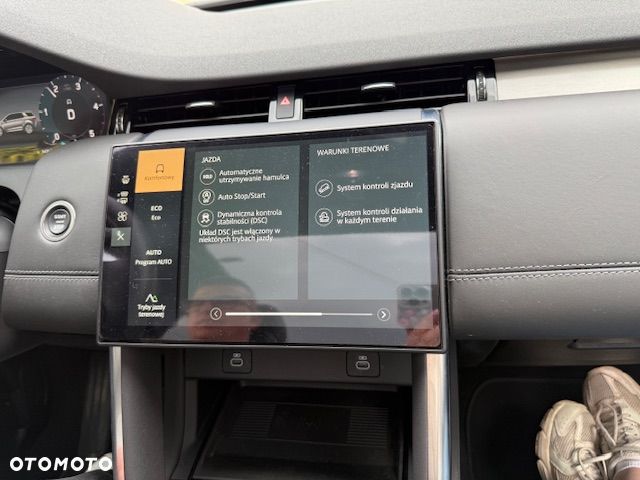 Land Rover Discovery Sport - 16