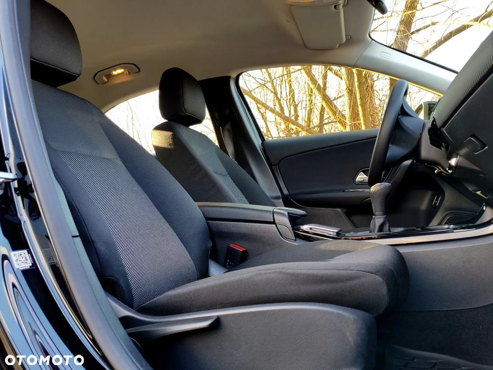 Mercedes-Benz Klasa A 180 d Edition 2021 - 6