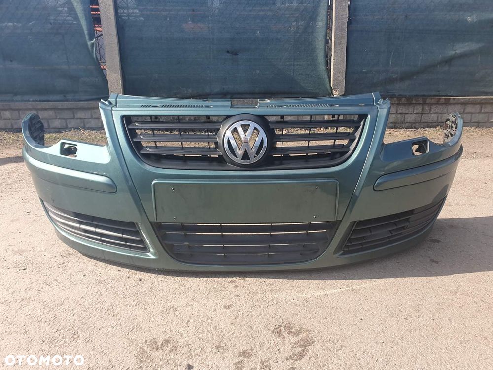 ZDERZAK PRZÓD VW POLO 9N 06-09 KOD LAKIERU LA6L