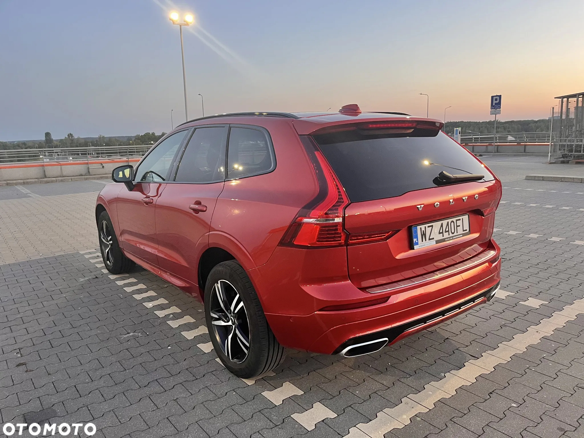 Volvo XC 60 B4 D AWD R-Design - 14