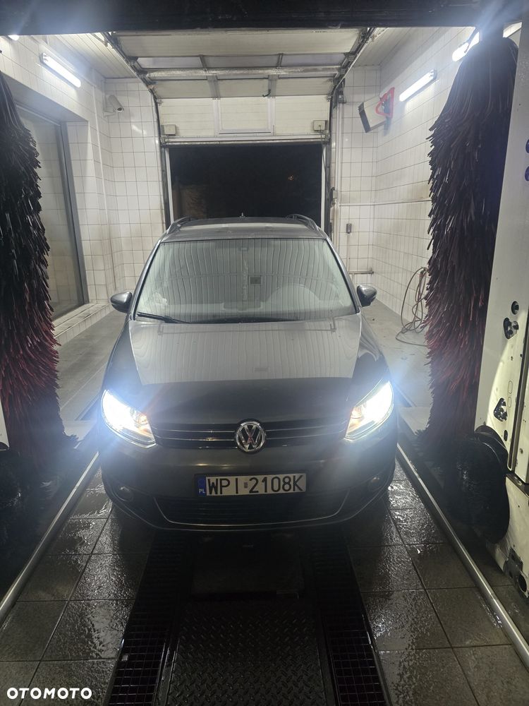 Volkswagen Touran - 6