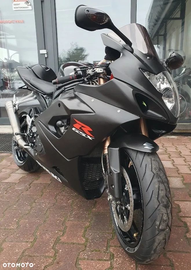 Suzuki GSX-R - 30