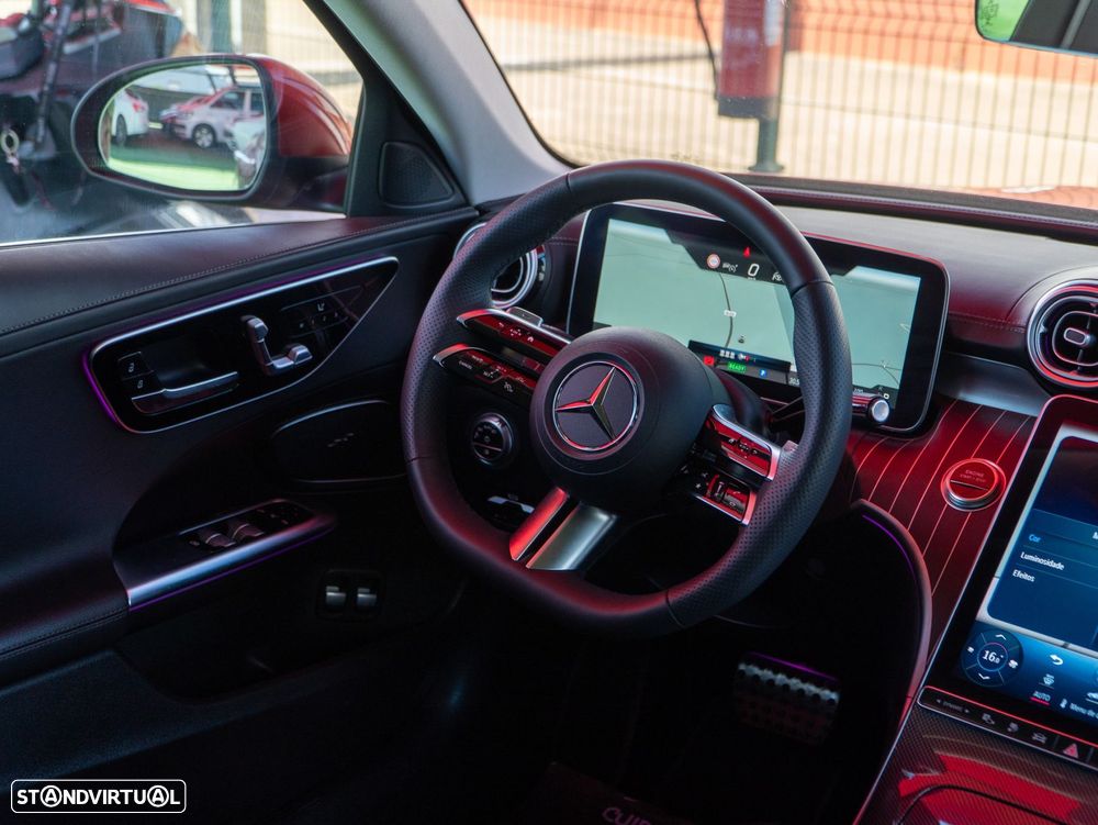 Mercedes-Benz C 300 e T 9G-TRONIC AMG Line - 25