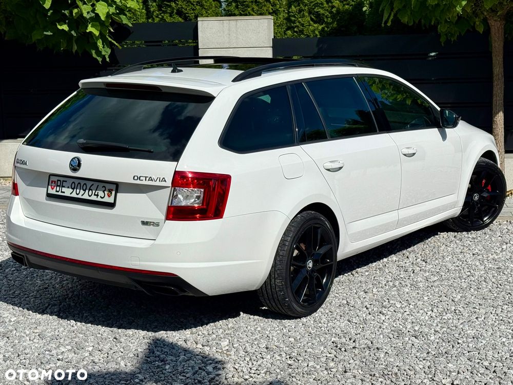 Skoda Octavia 2.0 TSI (Green tec) RS - 13