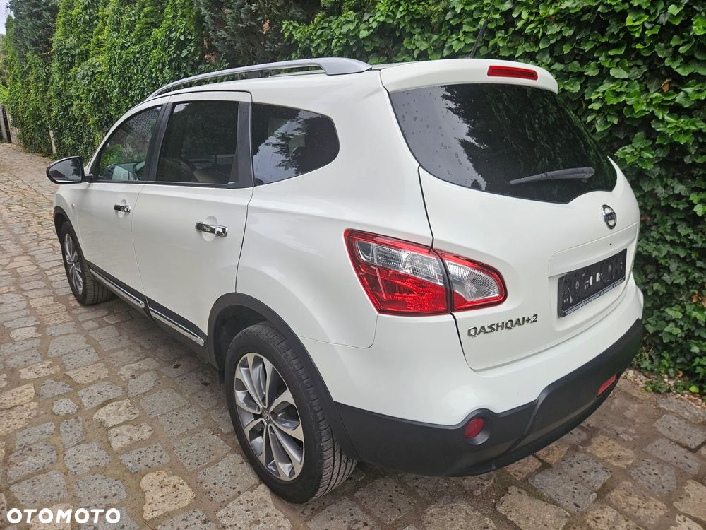 Nissan Qashqai+2 2.0 dCi 4x4 Tekna Premium - 3