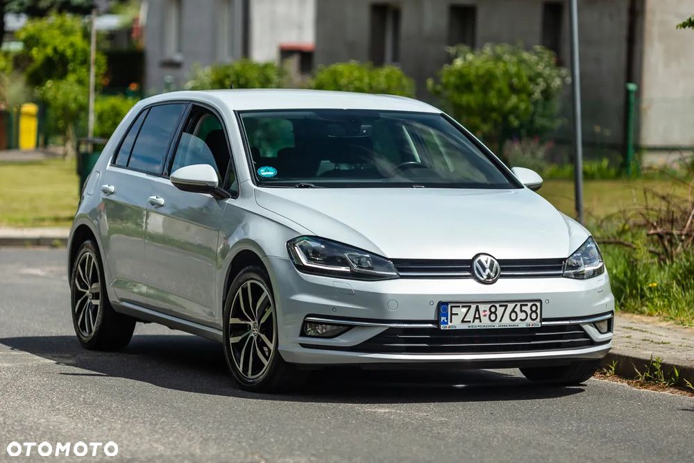 Volkswagen Golf 1.6 TDI (BlueMotion Technology) Comfortline - 4