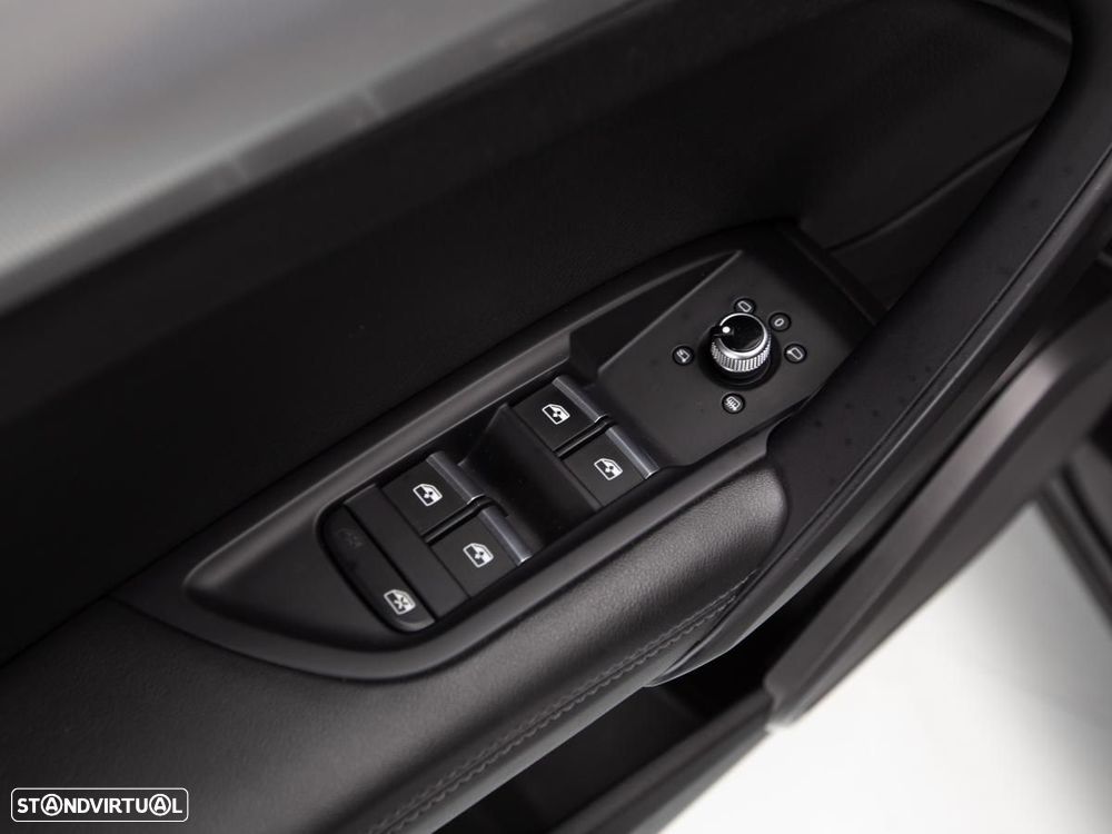 Audi Q5 2.0 TDI quattro S-line S-tronic - 16