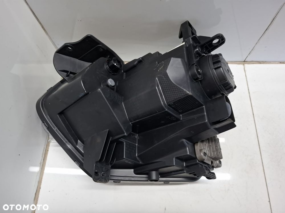 LAMPA PRZEDNIA PRAWA PRZÓD KIA NIRO II FULL LED - 9