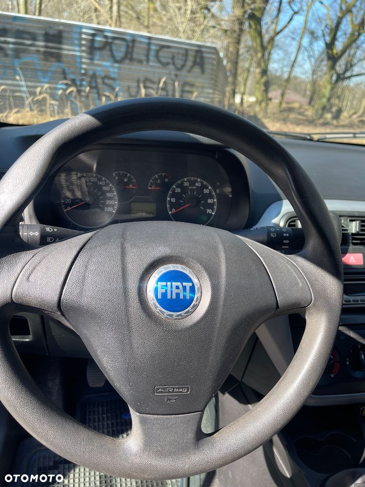 Fiat Punto - 13
