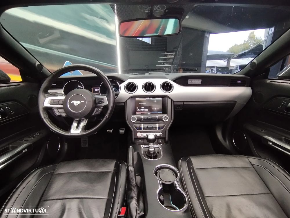 Ford Mustang 2.3i EcoBoost - 20