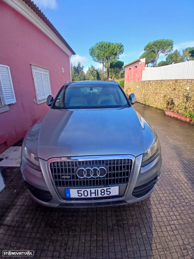Audi Q5 2009 photo 2