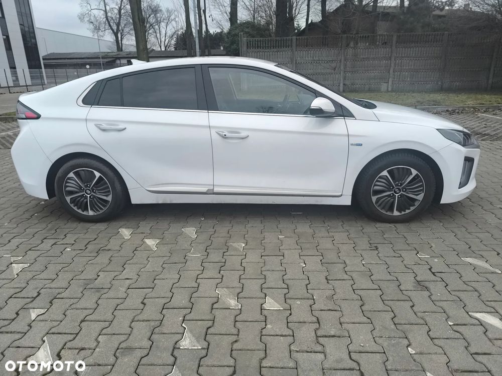 Hyundai IONIQ Plug-in hybrid Premium - 20