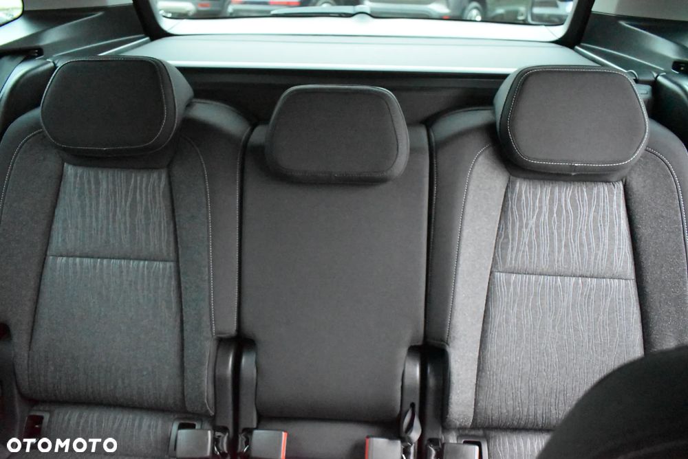 Skoda Karoq 1.5 TSI ACT DSG Style - 32