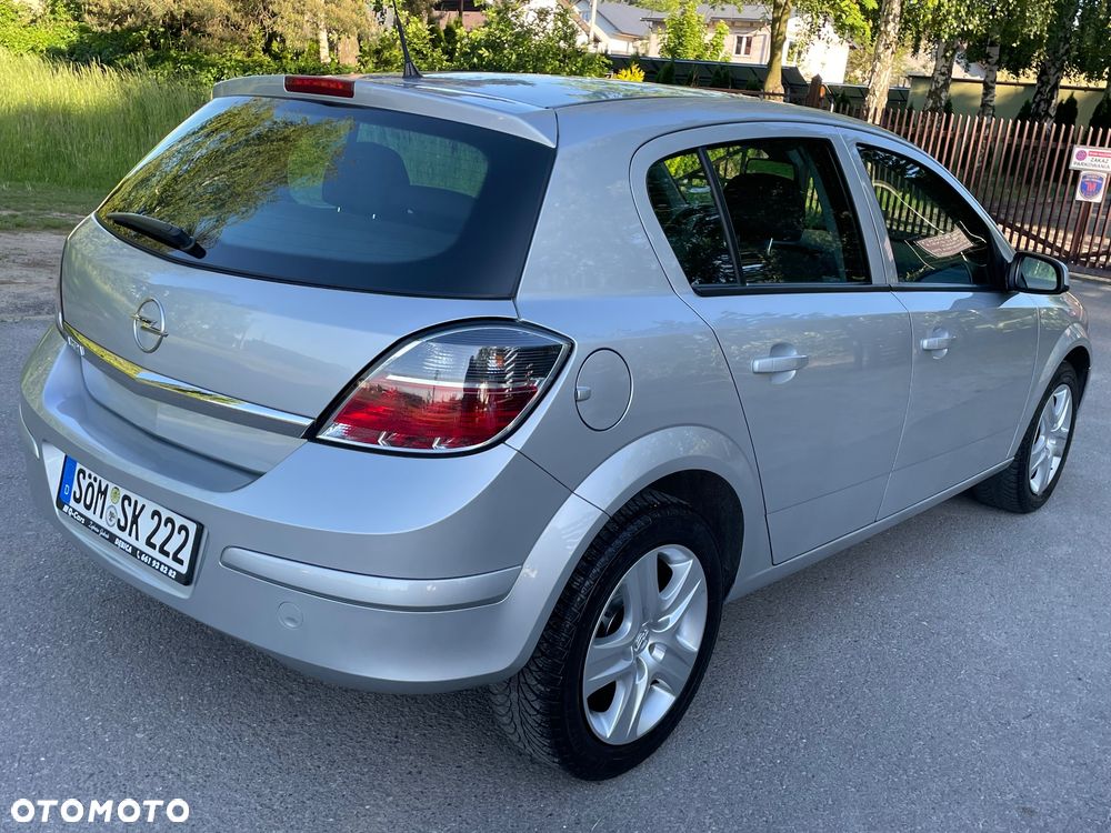 Opel Astra 1.4 Selection - 40