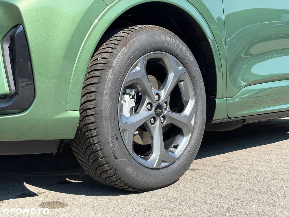 Ford Kuga 2.5P PHEV FWD ST-Line eCVT - 5