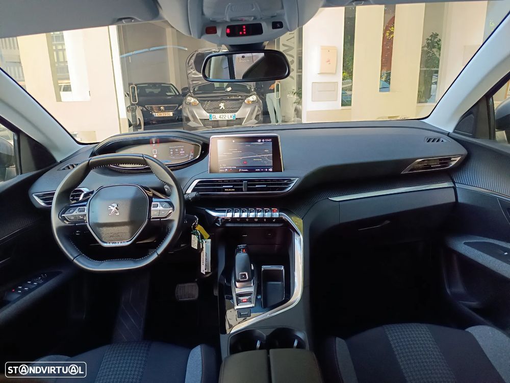 Peugeot 2008 1.2 PureTech Active - 14