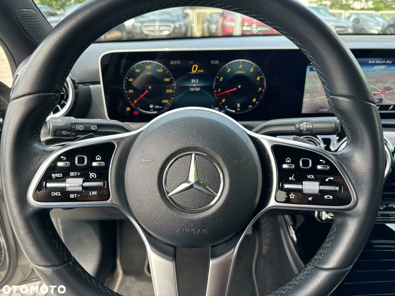 Mercedes-Benz Klasa A 250 Progressive 7G-DCT - 12