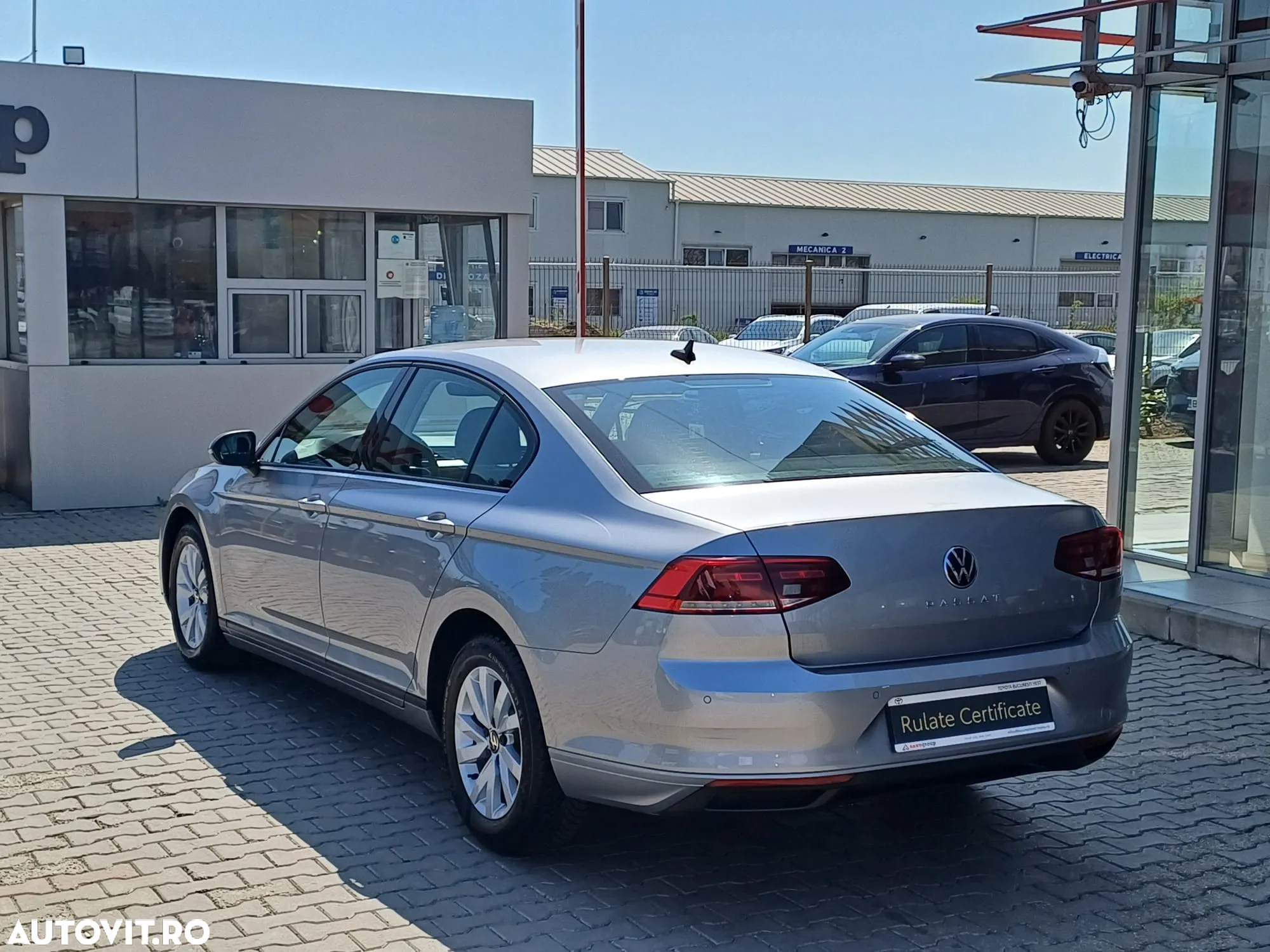 Volkswagen Passat 1.5 TSI ACT DSG Advance - 5
