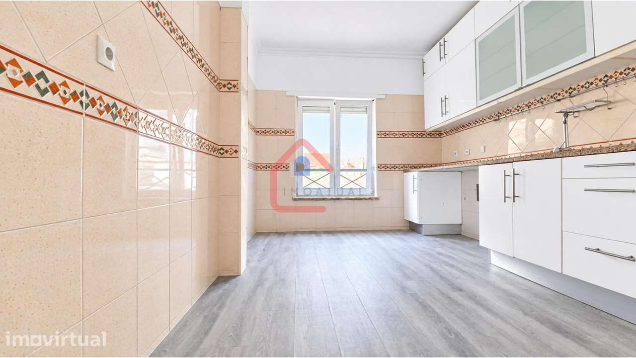 Apartamento T3 em Quinta do Conde - Grande imagem: 5/26