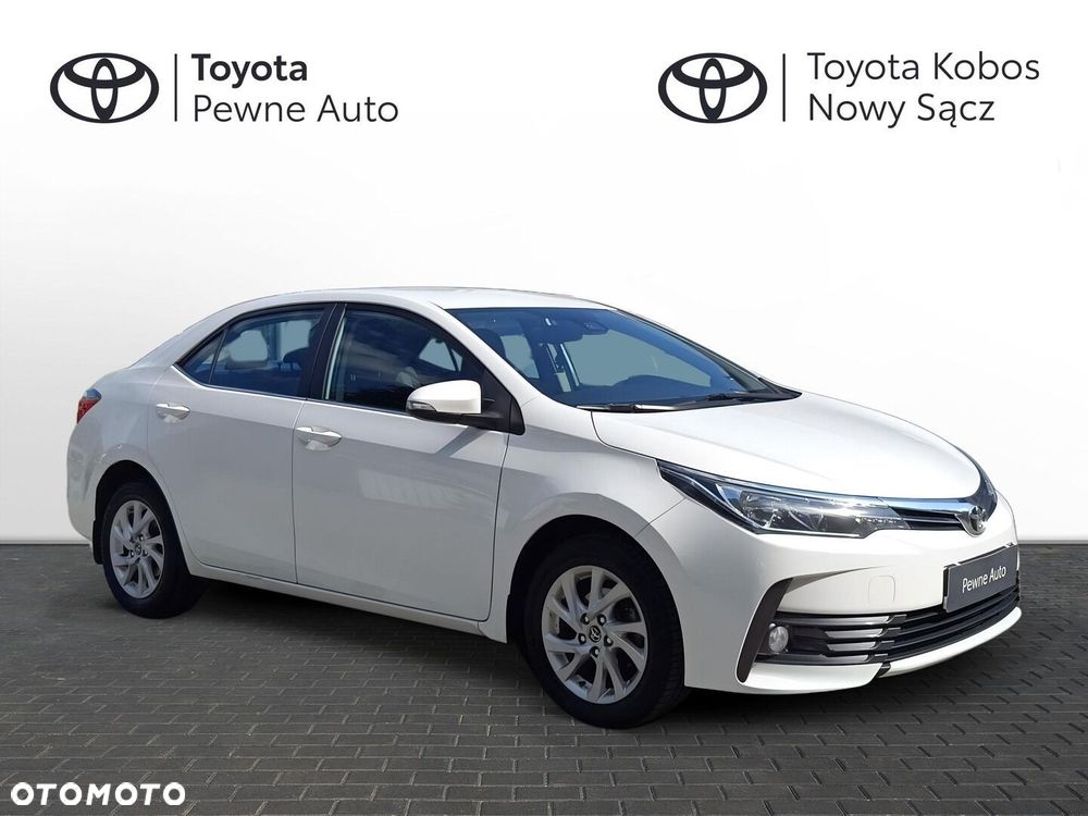 Toyota Corolla 1.6 Classic Plus - 8