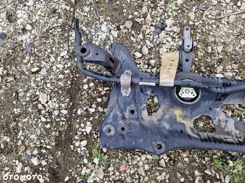 SKODA SUPERB III 3 2.0 TDI WÓZEK SANKI BELKA ZAWIESZENIA PRZÓD 3Q0199315D - 2