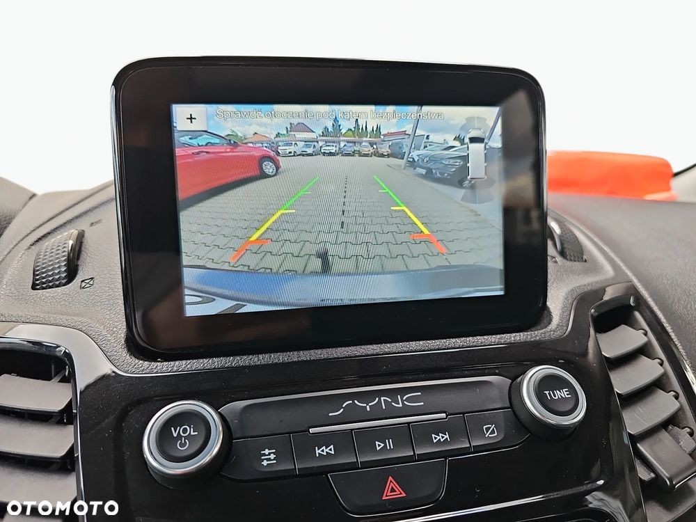 Ford Tourneo Connect - 15