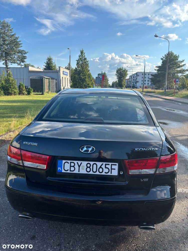 Hyundai Sonata 3.3 Prestige - 18