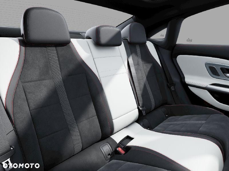 Mercedes-Benz CLA 200 mHEV 8G-DCT - 8