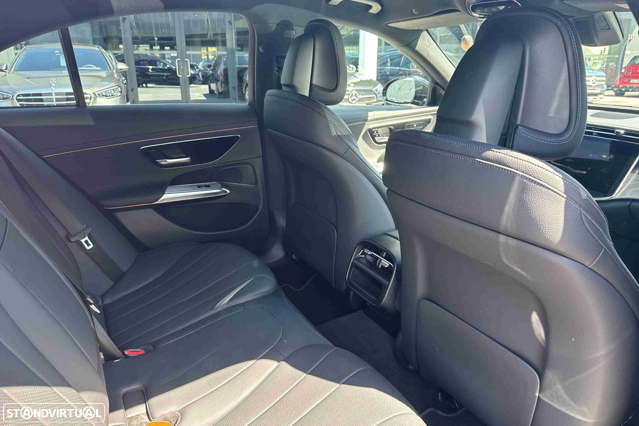 Mercedes-Benz E 220 d - 10
