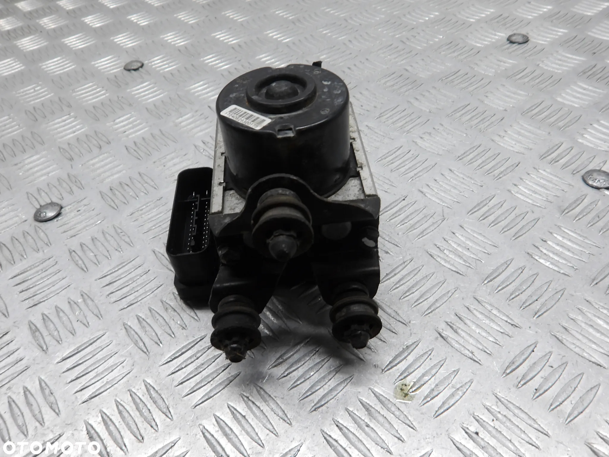 VW JETTA V 05-10  POMPA ABS 1K0614117 - 4