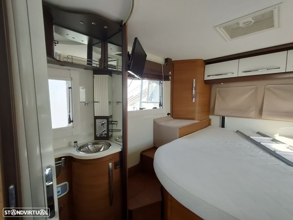 Elnagh Magnum 81g 2.3 150cv - 9