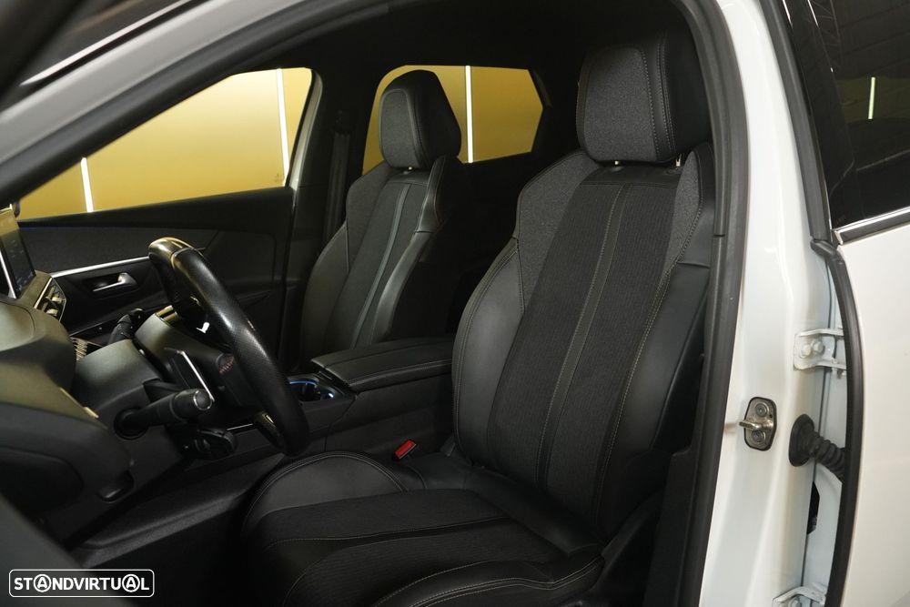 Peugeot 3008 1.5 BlueHDi GT Line EAT8 - 27
