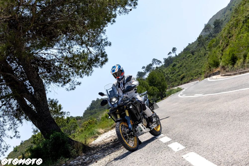 VOGE 800 Rally - 14