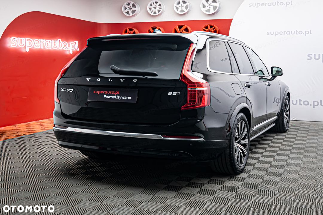 Volvo XC 90 - 7