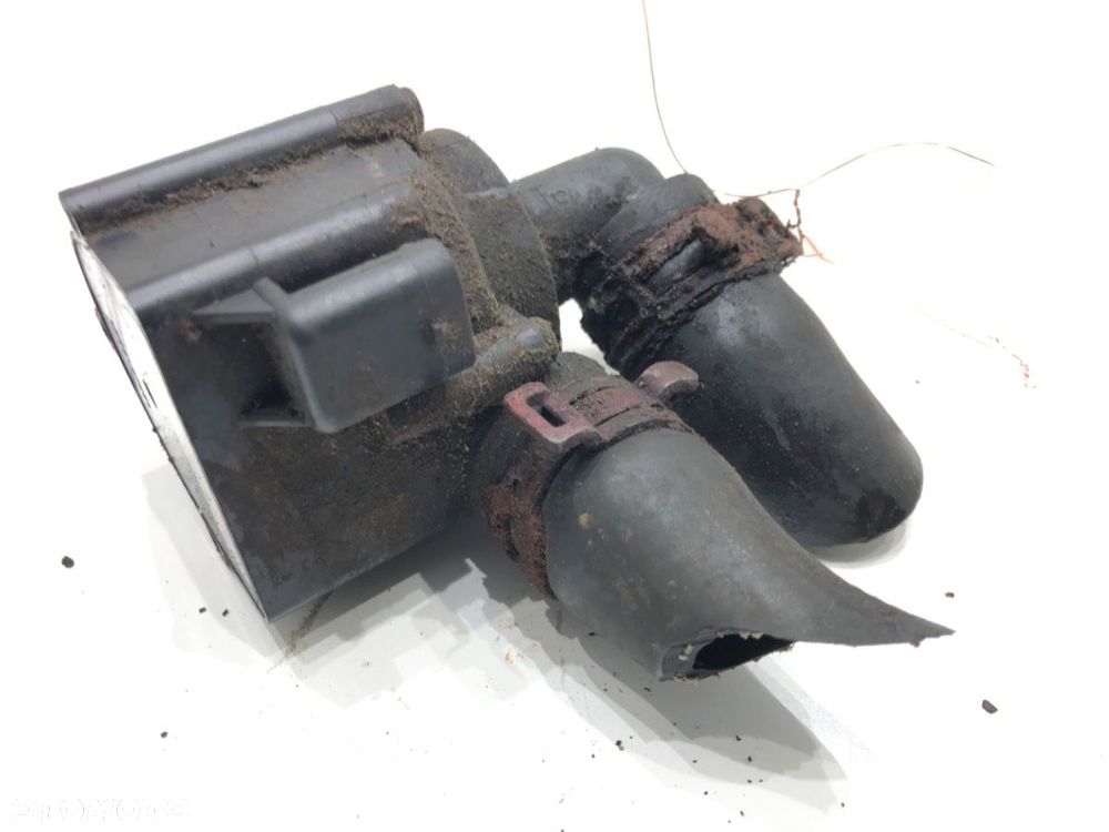 DODATKOWA POMPA WODY  VW TRANSPORTER V Autobus (7HB, 7HJ, 7EB, 7EJ) 2003 - 2015 2.0 TDI 84 kW [114 - 2