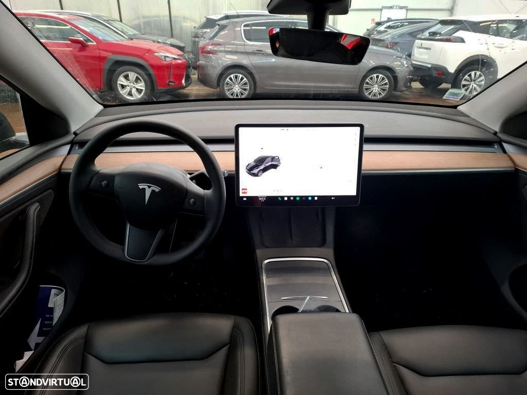 Tesla Model Y Tração Traseira - 4