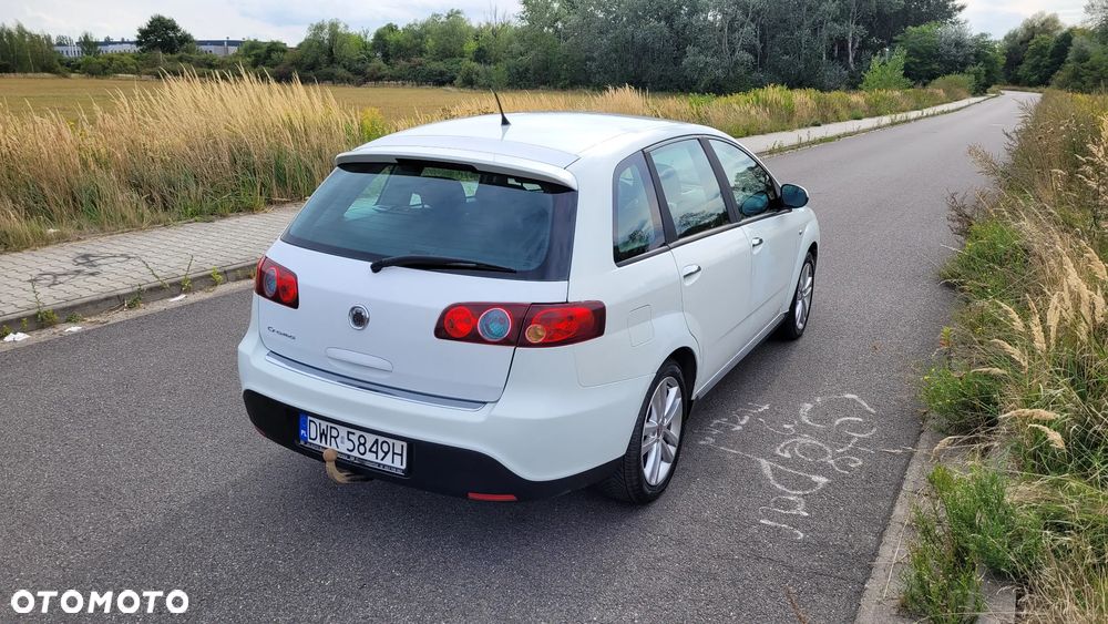 Fiat Croma 1.9 JTD Active - 4