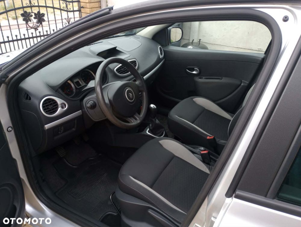 Renault Clio 1.2 16V Alize Euro5 - 3