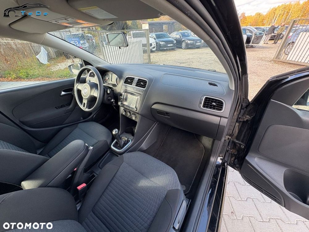 Volkswagen Polo 1.2 12V Highline - 28