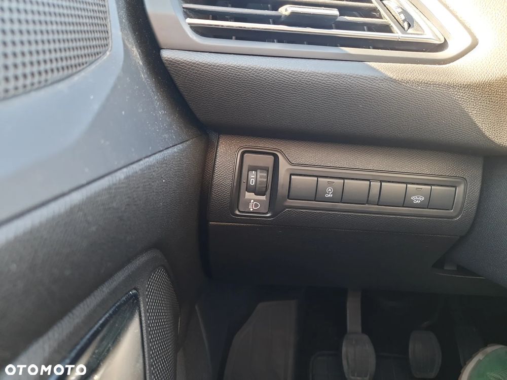 Peugeot 308 1.5 BlueHDi Business Line S&S - 8