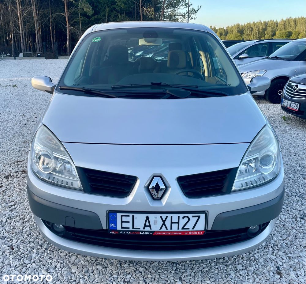 Renault Scenic - 21