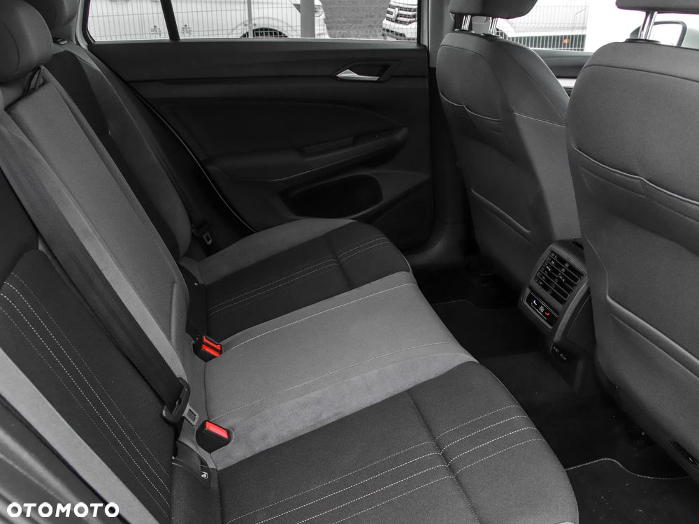 Volkswagen Golf Alltrack - 13