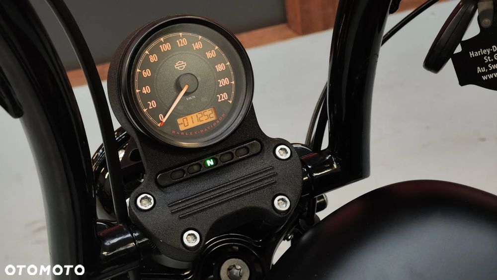 Harley-Davidson Sportster - 34