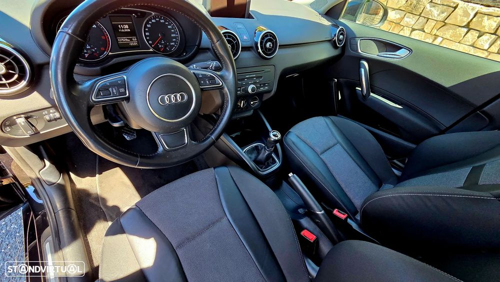 Audi A1 Sportback 1.6 TDI Admired - 16